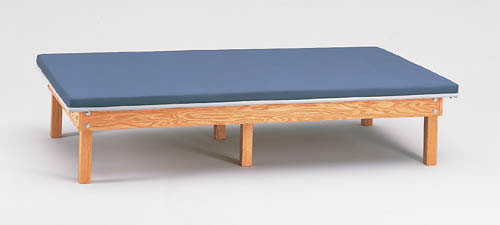 Upholstered Mat Platform 4&