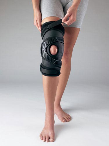 Hinged Tru-Pull Knee Support X-Large Right 23.5 -26.5 (Knee Supports &Braces) - Img 1