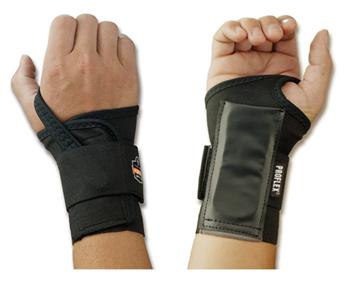 WRIST SUPPORT, PROFLEX 4000 BLK RT MED (Immobilizers, Splints and Supports) - Img 1