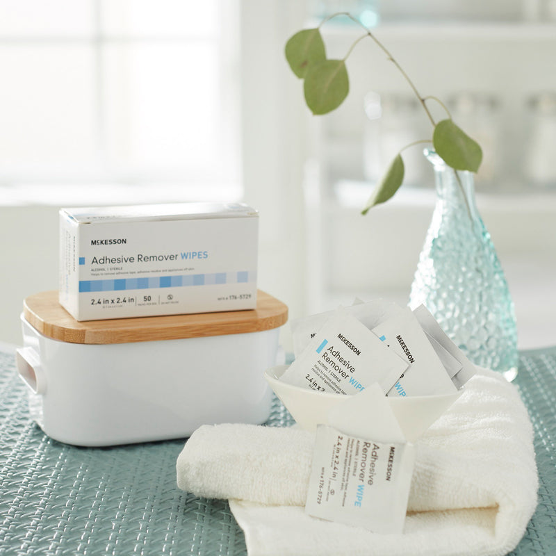 McKesson Adhesive Remover, 2-2/5 x 2-2/5 Inch Wipe, 1 Box of 50 (General Wound Care) - Img 7