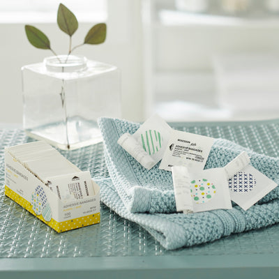 McKesson Kids™ Round Kid Design (Assorted Prints) Adhesive Spot Bandage, 1 Inch, 1 Box of 100 (General Wound Care) - Img 7