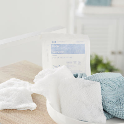 Kerlix™ Sterile USP Type VII Fluff Dressing, 6 x 6-3/4 Inch, 1 Tray of 10 (General Wound Care) - Img 5