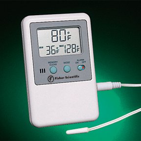 Fisher Scientific™ Digital Laboratory Thermometer, 1 Each () - Img 1