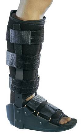 SideKICK™ Walker Boot, Small, 1 Each () - Img 1